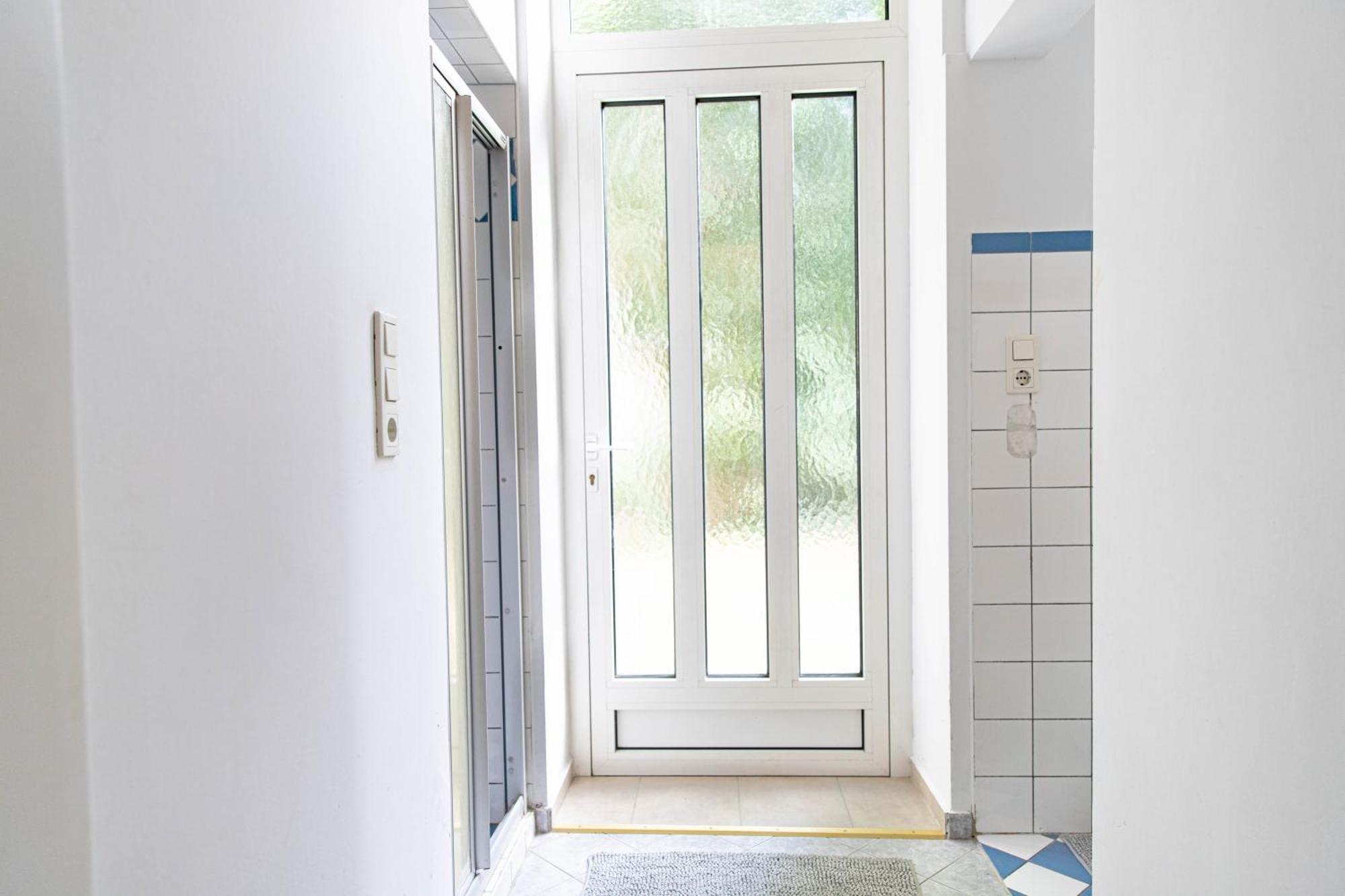 Spacious Apartment, 3 Min To U1 Reumannplatz Viena Exterior foto