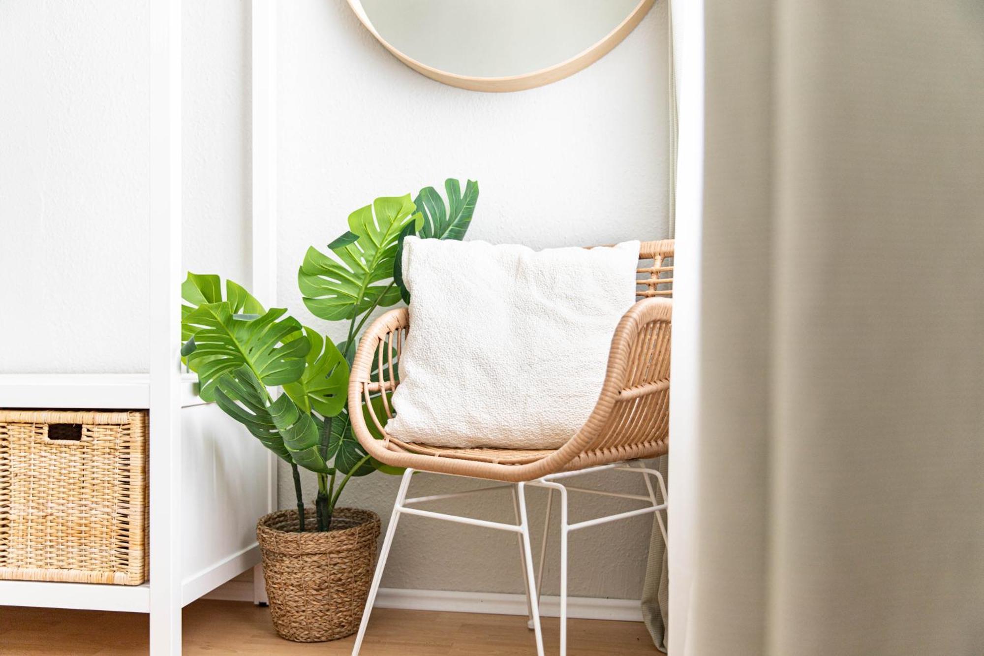 Spacious Apartment, 3 Min To U1 Reumannplatz Viena Exterior foto